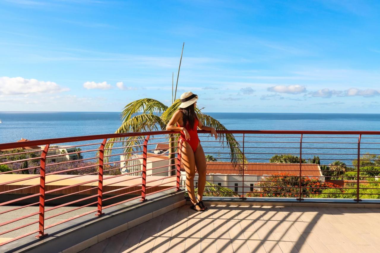 The Views Monumental Hotel Funchal  Exterior photo